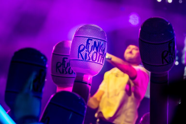 Versteeg AV Producties JV-8